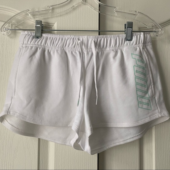 Puma Shorts - Picture 2 of 3